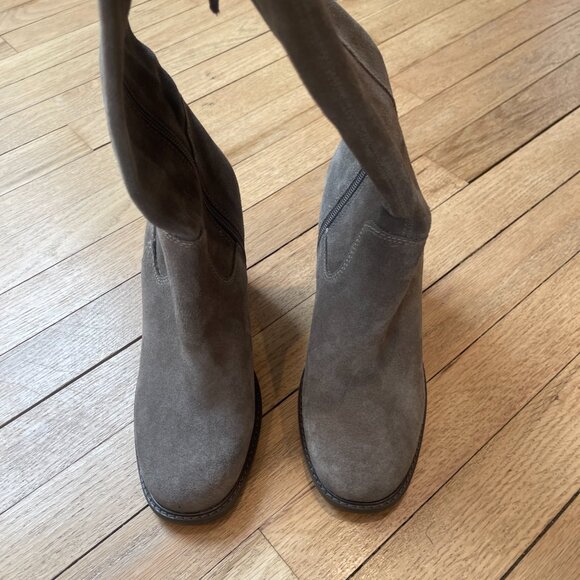 Kelsi Dagger Brooklyn Logan Taupe Wide Calf Boots NWOB Size 7 - Picture 9 of 14